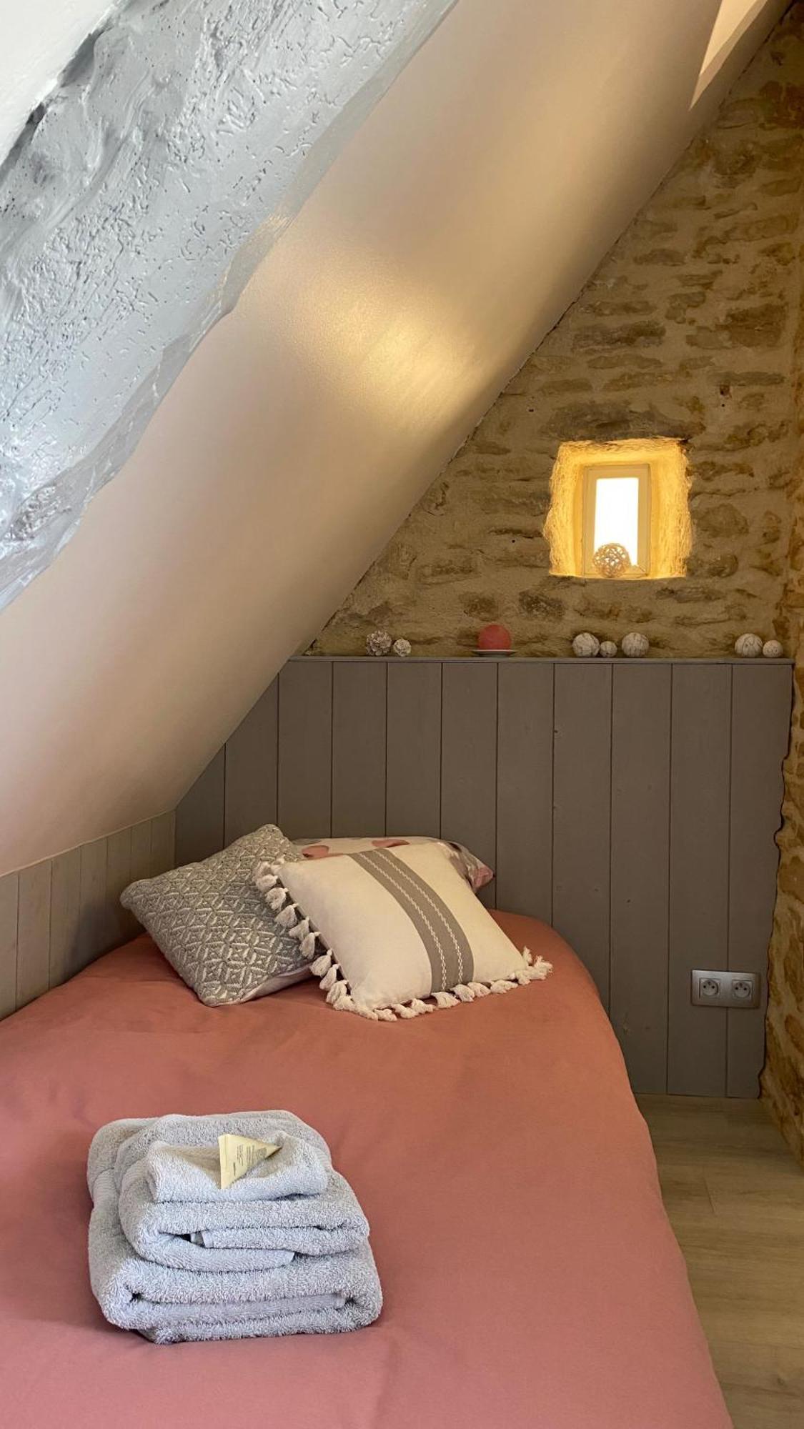 Le Clos D'Esquay, Cote Aure Luaran gambar