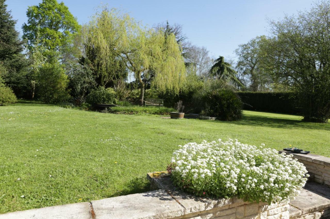 Le Clos D'Esquay, Cote Aure Luaran gambar